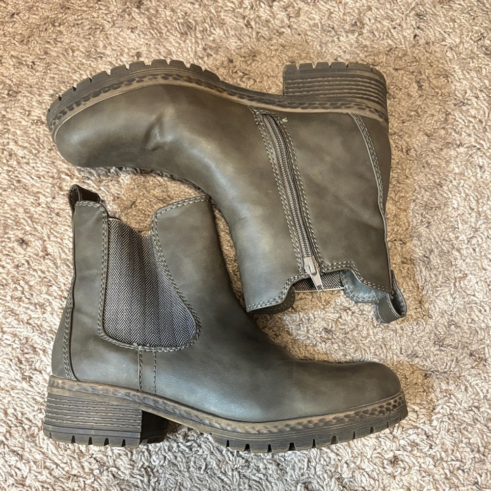 Boots